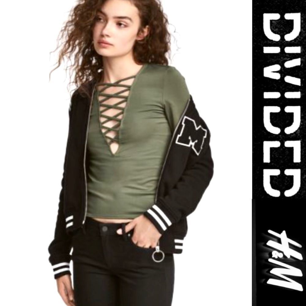 Divided by H&M Plunge Lace Up Top